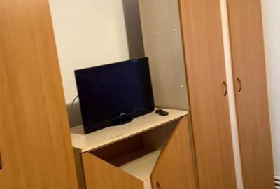 In Giroc,Bucatarie separata,180 E,libera acum - 3