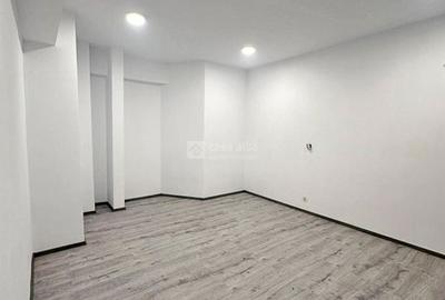Bld. Independentei - spatiu 22mp + 5mp balcon, activitati de birou - 4