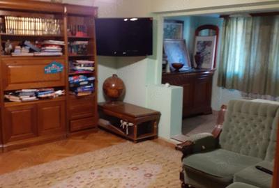 Apartament cu 3 camere decomandat în Complex Studențesc - 14