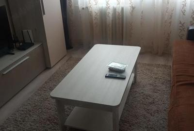 Apartament cu 2 camere decomandat în Central - 1