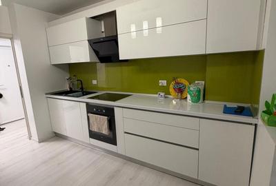 Apartament cu 2 camere decomandat în Petros - 2