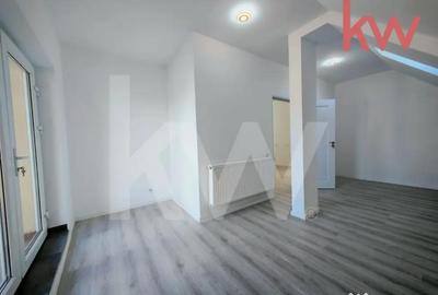 Casă cu 4 camere cu Canalizare în Malu Mare - 2