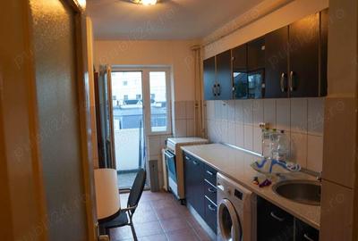 Apartament 4 camere, renovat, Zona Caraiman Ploiesti - 3