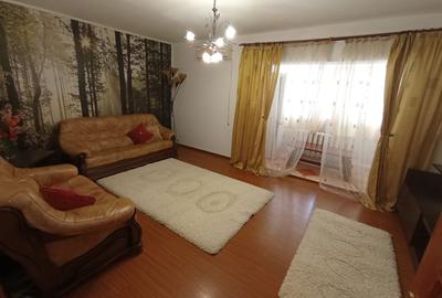 Apartament 3 camere Frumoasa-Continental, decomandat, etaj 4/8 - 2