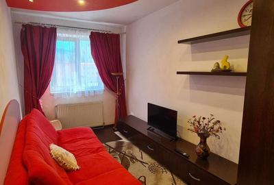 Apartament cu 3 camere decomandat în Astra - 4