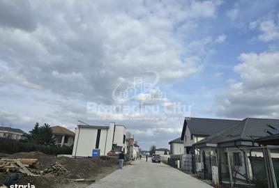 Teren de 600 mp, în Central - 3