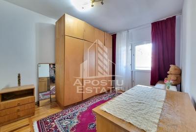 Apartament cu 3 camere decomandat, etaj intermediar, Calea Lipovei Apartament cu 3 camere decomandat, etaj intermediar, Calea Lipovei - 6