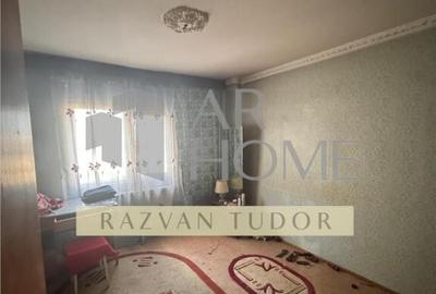 Apartament 4 camere , P-ta Mihai Viteazul , zona centrala, P - 4