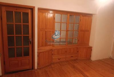 Apartament cu 3 camere decomandat în Mărăței - 2