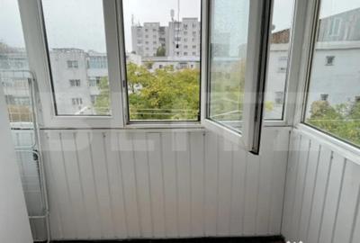 Apartament cu 3 camere decomandat în Galata - 3