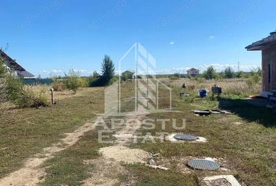 Teren de 708 mp, în Giarmata