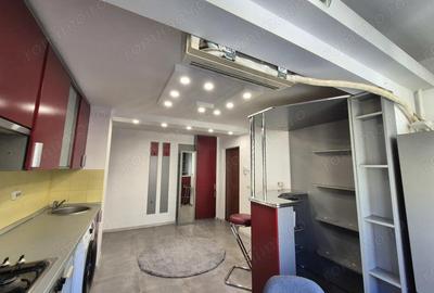 Apartament cu 2 camere decomandat în Micro IV - 10