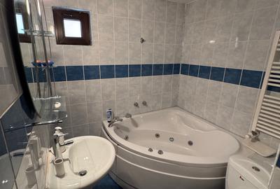 Casă individuală cu 8 camere cu Canalizare în Central - 15