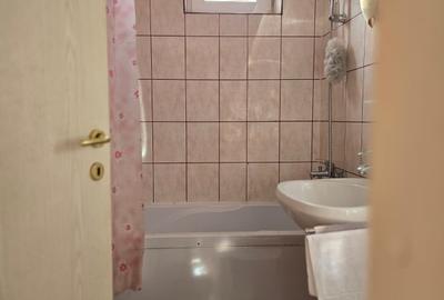Apartament cu 3 camere în Central - 9
