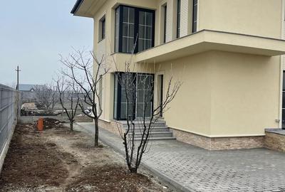 Casă cu 4 camere în Central - 6