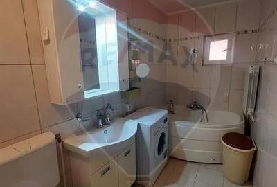 Apartament cu 2 camere decomandat în Central - 6