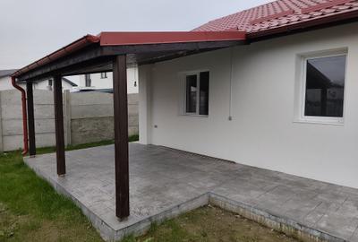 FARA COMISIOANE aproape de asfalt casa cu 3 camere PARTER pod terasa camera tehn - 2