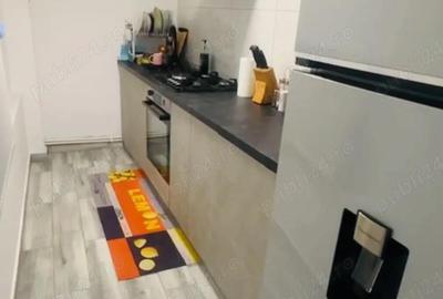 Casă cu 4 camere cu Teren 700 Mp în Central - 3