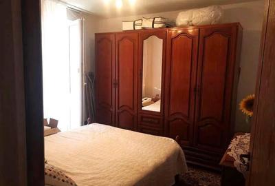 Ap. 2 cam conf 1 Hipodrom etaj 3 mobilat si utilat LIBER Ap. 2 cam conf 1 Hipodrom etaj 3 mobilat si utilat LIBER - 4