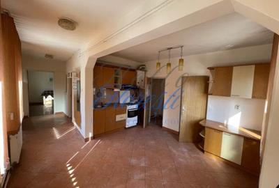 Casa 225 mp – Zona Iris – Ideala pentru doua familii! - 3