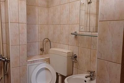 Apartament cu 4 camere decomandat în Central - 8