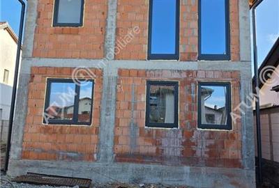 Casă individuală cu 4 camere cu Teren 495 Mp în Tineretului - 18