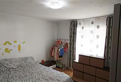 Casă individuală cu 4 camere cu Canalizare în Est - 6