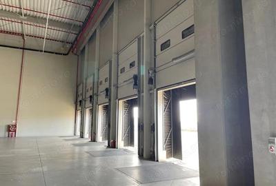 Spațiu comercial, de 2,000 mp, în Nord - 4