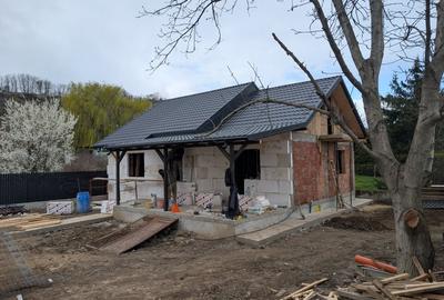 Casă individuală cu 3 camere cu Canalizare în Nord - 6