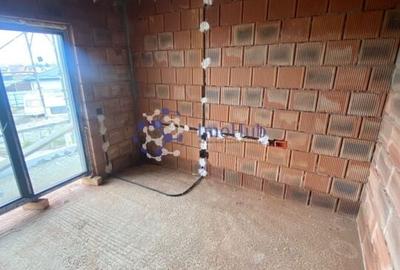 Casa 4 camere - 97 mp utili - 135 000 Euro - 5