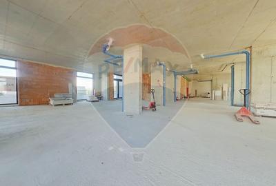 Spațiu comercial, de 280 mp, în Gheorgheni - 2