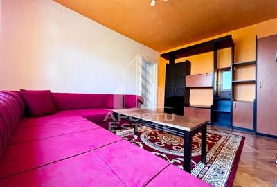 Apartament 3 camere, loc de parcare, zona Olimpia - Stadion