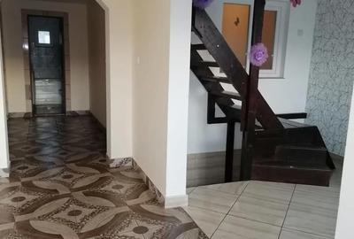 Casă cu 6 camere în Central - 7