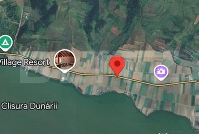 Teren de 1000 mp, în Central