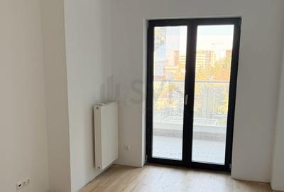 Apartament cu 3 camere decomandat în Barbu Văcărescu - 8