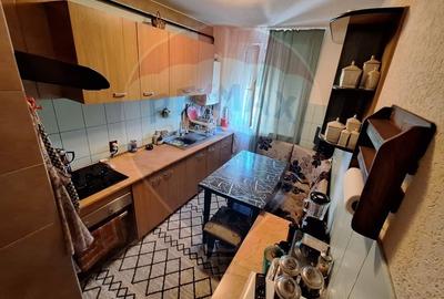 Apartament cu 3 camere Hunedoara, jud. Hunedoara - 11