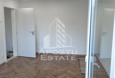 Apartament cu o camera, etaj 3, zona Sagului - 1