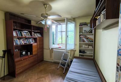 Apartament 2 camere, decomandat - 4