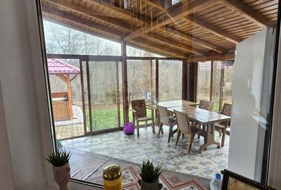 Casă cu 3 camere în Central