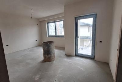 Casă individuală cu 3 camere cu Canalizare în Central - 6