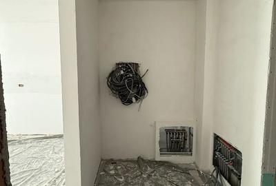 Apartament cu 2 camere semidecomandat în Răcădău