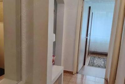 Vand apartament 2 camere decomandate, zona Narcisa, etaj mic - 8