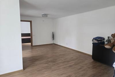Casă cu 4 camere cu Canalizare în Sud - 7