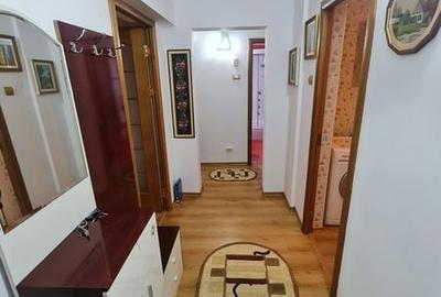Apartament cu 3 camere decomandat în Țiglina 1 - 7