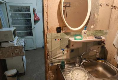 Casă cu 4 camere cu Teren 2539 Mp în Cenad