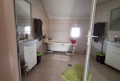 Super oferta !! 650 euro m2 construit Casă P + Etaj, Zona Horpaz - 11