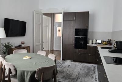 Apartament cu 4 camere decomandat în Ultracentral - 2