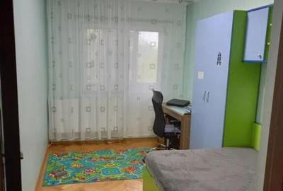 Apartament 3 camere, Micro 39 A - 4