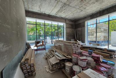 SPAȚIU COMERCIAL DE VANZARE - BLOC NOU - 4