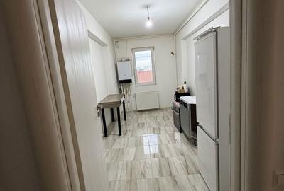 Apartament cu 2 camere decomandat în Roșu - 3